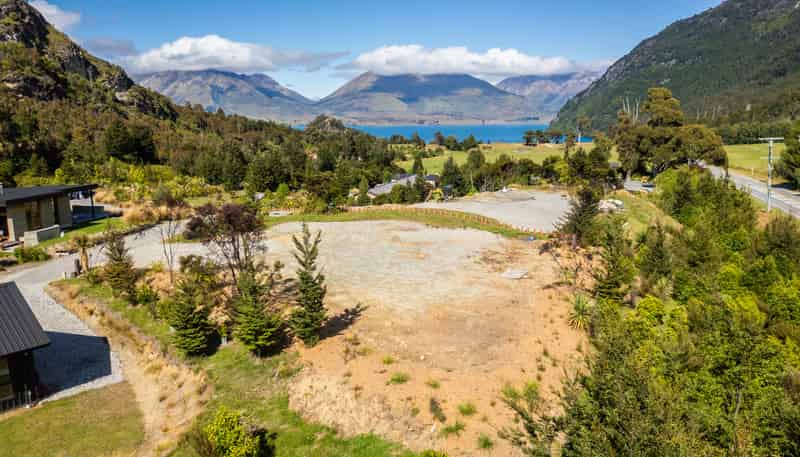 19 Peregrine Falcon Road, Queenstown