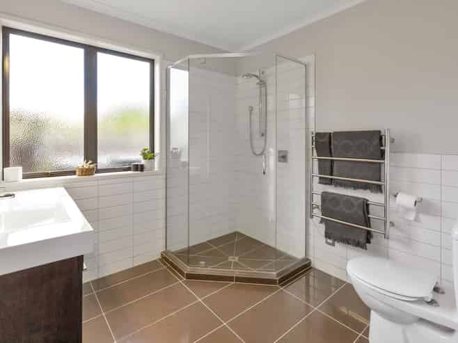 98B Western Hills Drive, Kensington