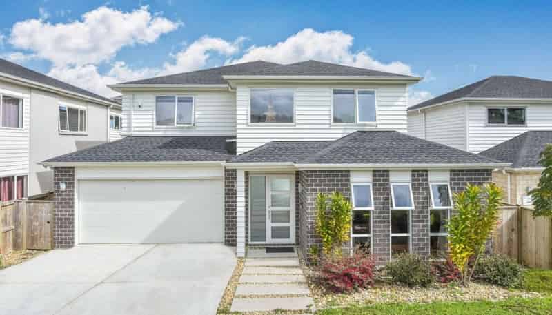 E/21 Stamford Crescent, Flat Bush