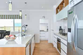 E/21 Stamford Crescent, Flat Bush