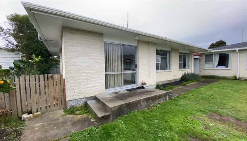 8 Winiata Place, Otaki