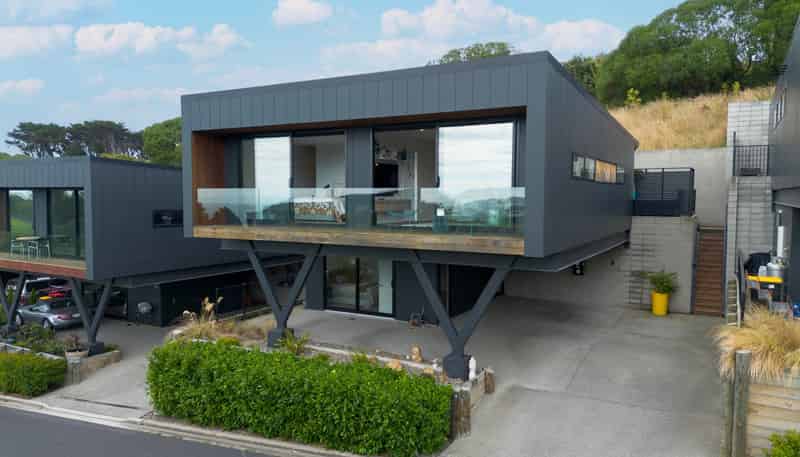 3/2 Clayton Street, Saint Clair