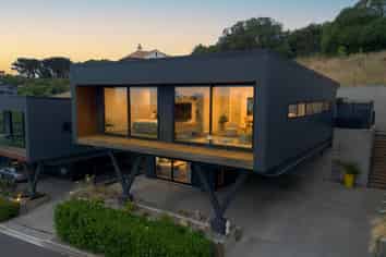 3/2 Clayton Street, Saint Clair