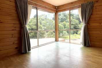 2/24 Bernie Edwards Place, Botany Downs