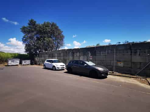 Albany approximately 480sqm industrial/showroom