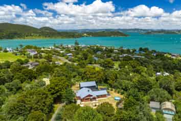19 Turiapua Lane, Parua Bay