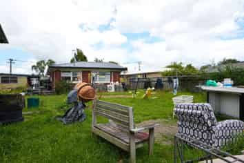 36 Helena Road, HILLCREST