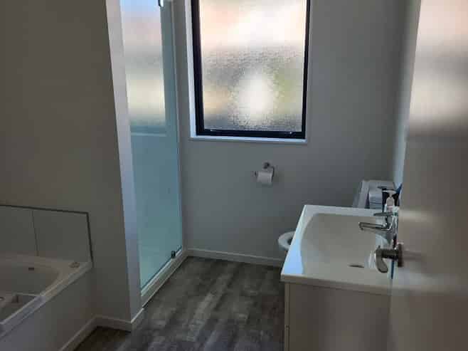 90A Tiraumea Drive, Pakuranga