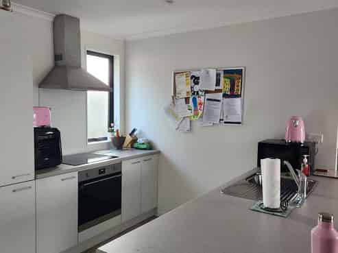 90A Tiraumea Drive, Pakuranga