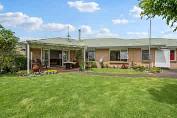 12 Brookesmith Drive, Waiuku