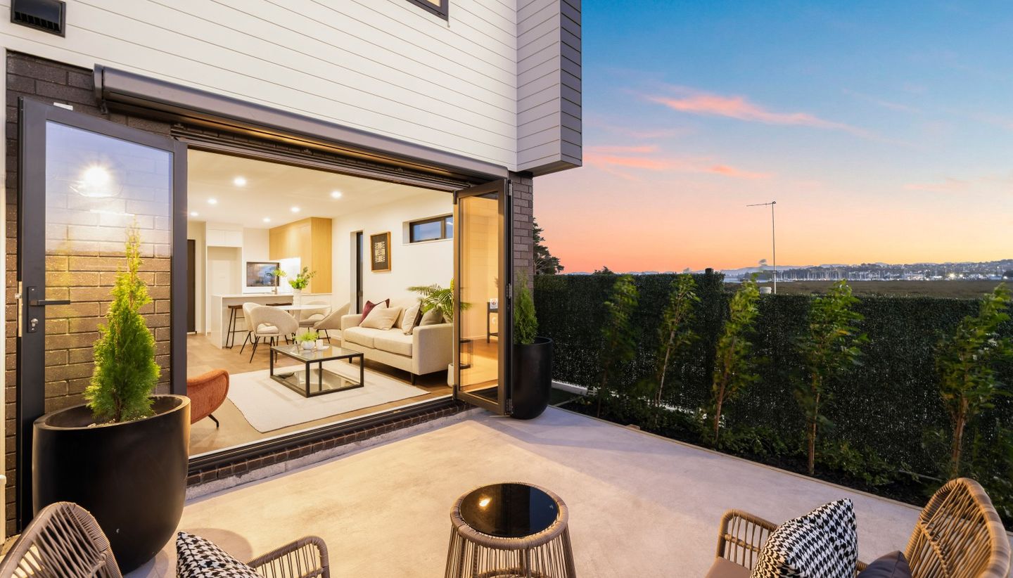 13/10 Ngaroma House Drive, Hobsonville, Waitakere City, Auckland