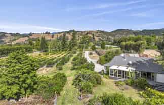 444 Paton Road, Hope