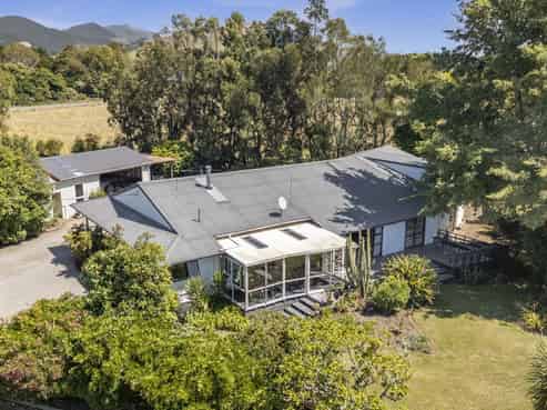 444 Paton Road, Hope