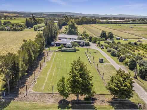 444 Paton Road, Hope