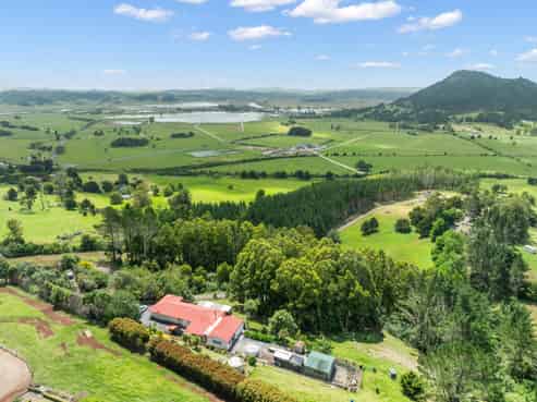 448 Apotu Road, Kauri