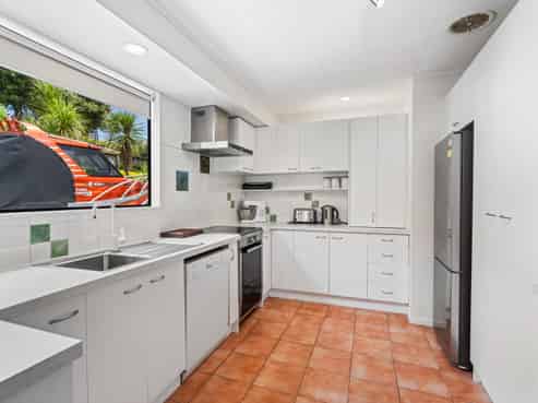 448 Apotu Road, Kauri