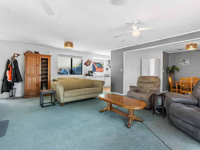 448 Apotu Road, Kauri