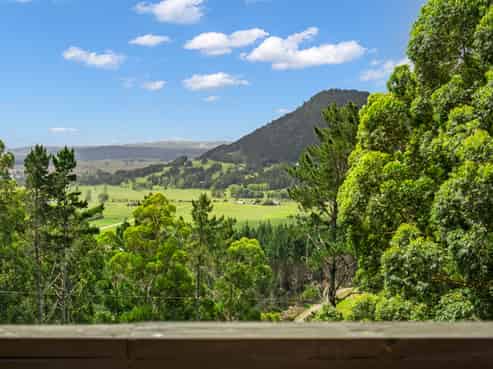 448 Apotu Road, Kauri