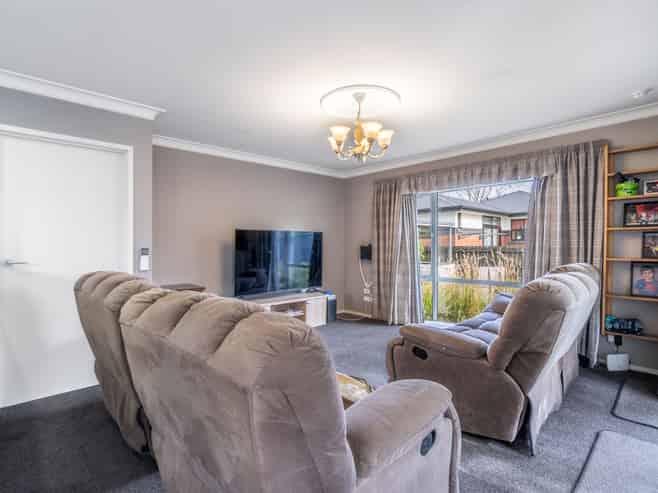 11 Bourke Street, Windsor