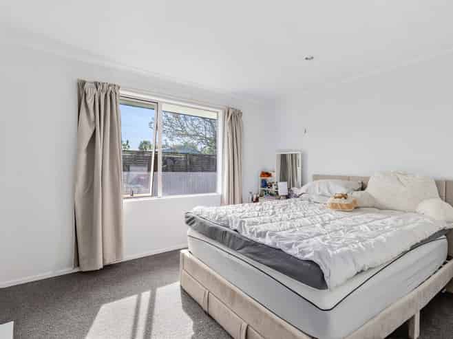 30 Feary Crescent, Takaka