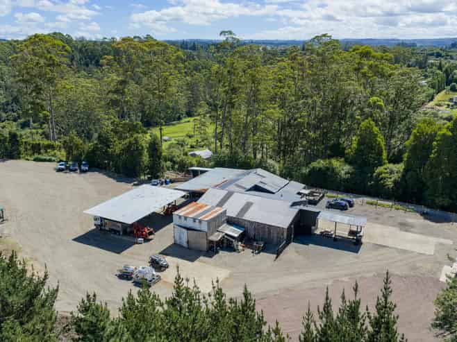 SO MUCH PROPERTY, SO CLOSE TO TOWN
