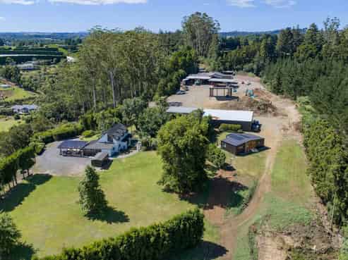 SO MUCH PROPERTY, SO CLOSE TO TOWN
