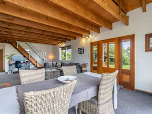 25 Marama Avenue South, Otatara