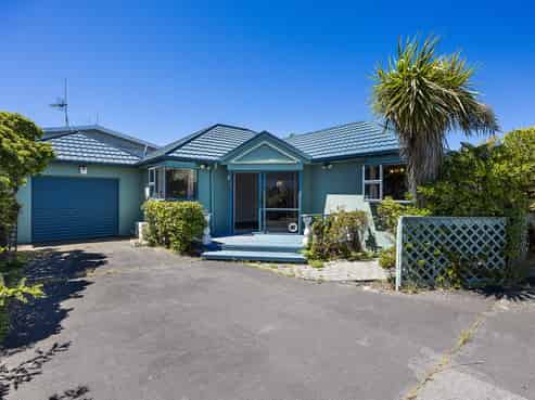 83 Prince Albert Road, Saint Kilda