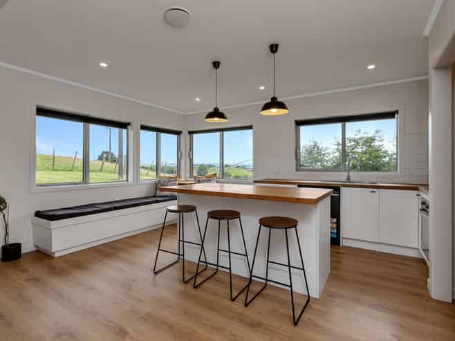 81 Tauraroa Road, Maungakaramea