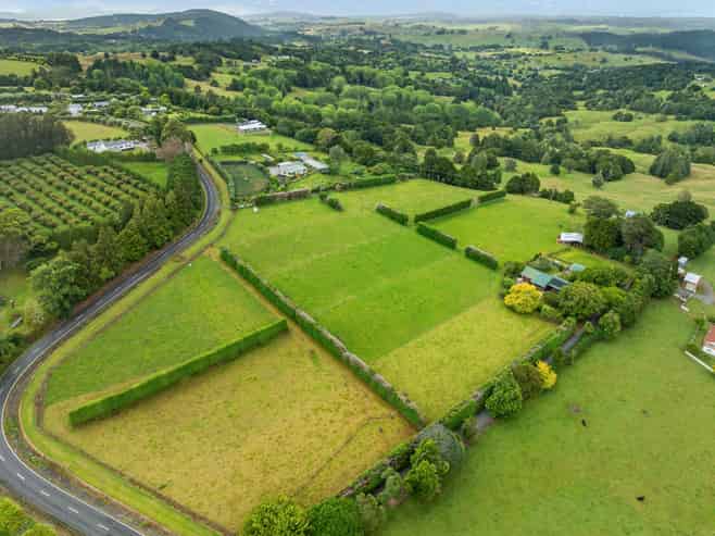 111A Newton Road, Maungatapere