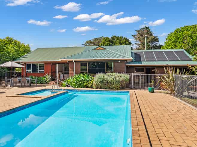 111A Newton Road, Maungatapere