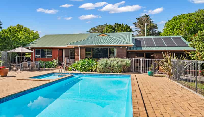 111A Newton Road, Maungatapere