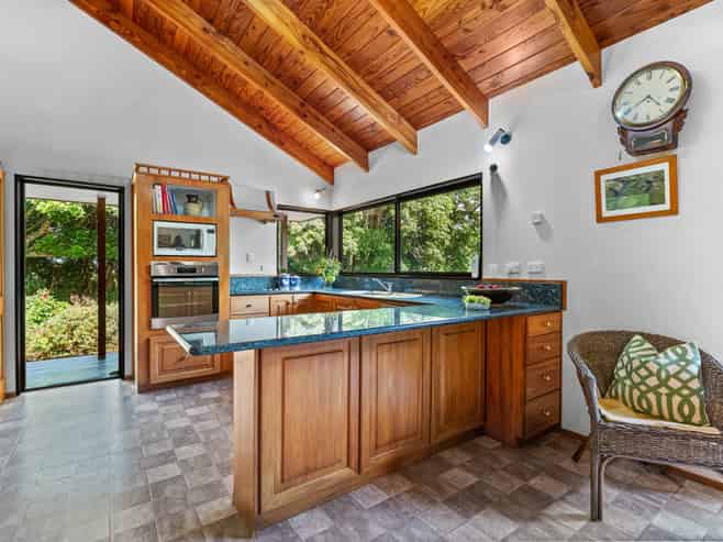 111A Newton Road, Maungatapere