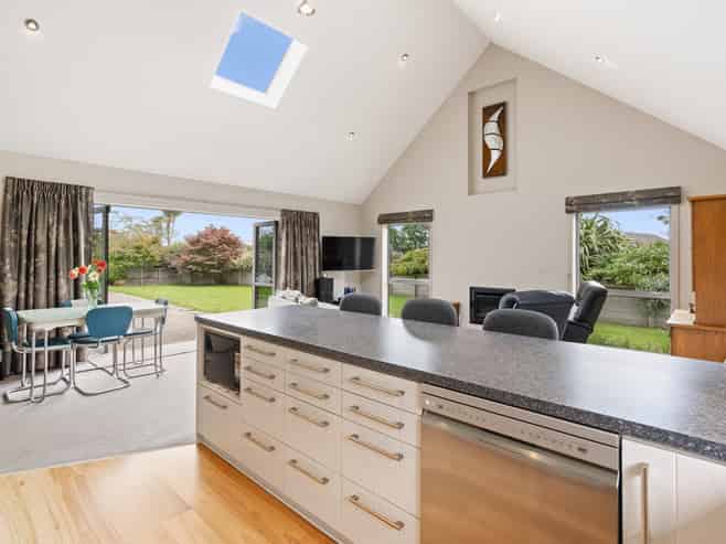 22 Irwin Logan Drive, Mosgiel