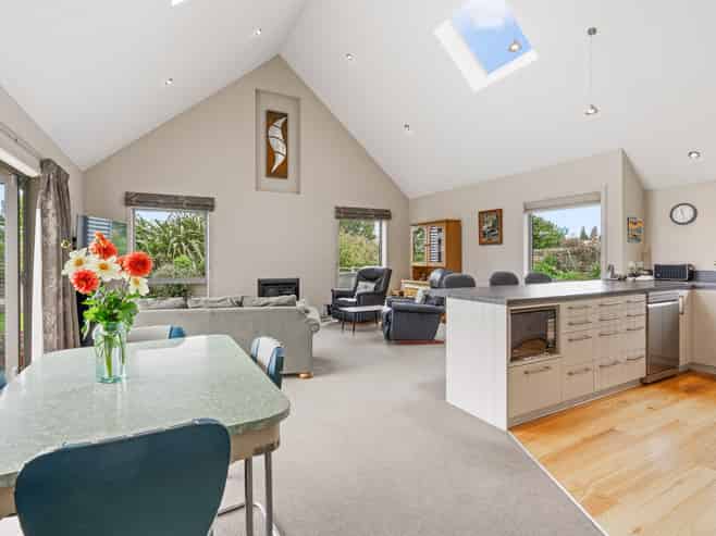 22 Irwin Logan Drive, Mosgiel