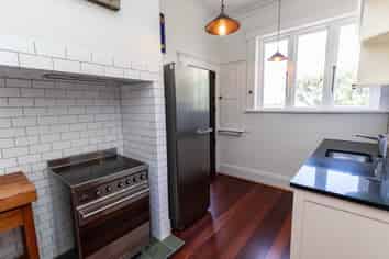 30 Buckingham Street, Melrose