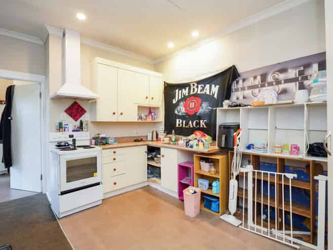 108 Venus Street, Strathern