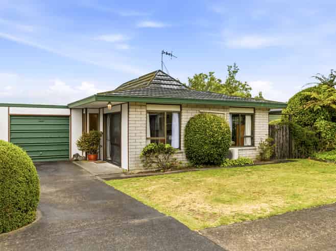 57 Whakaipo Avenue, Taupo