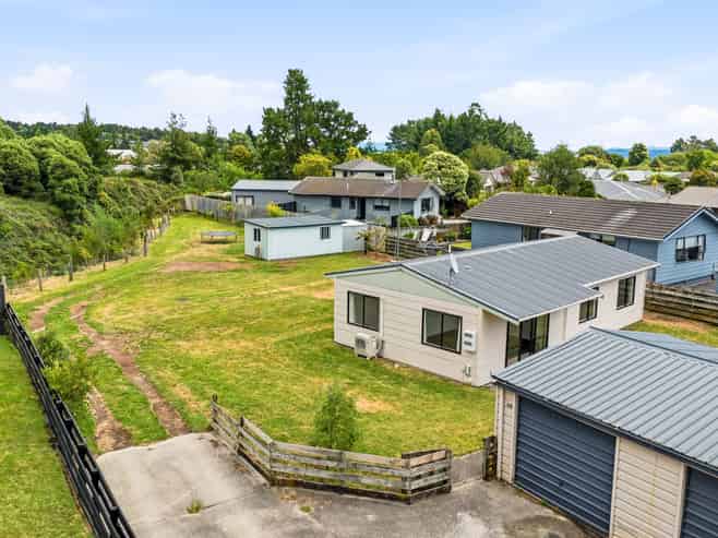 55b Arthur Crescent, Hilltop