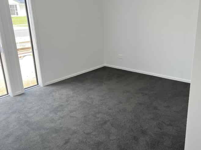 100 Harakeke Drive, Wharewaka