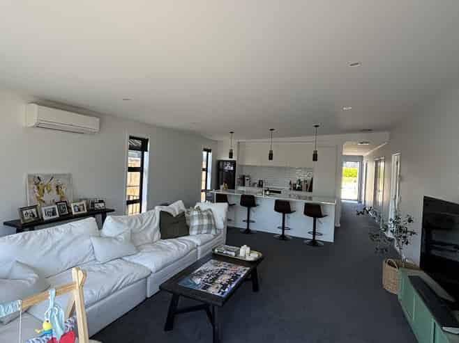 100 Harakeke Drive, Wharewaka