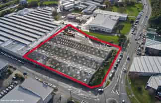 High profile corner site