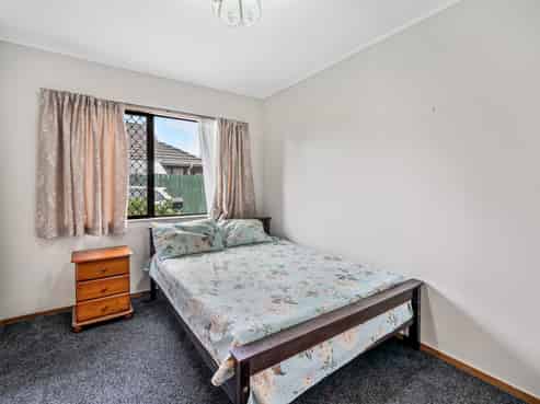 3/50 Gray Avenue, Mangere East