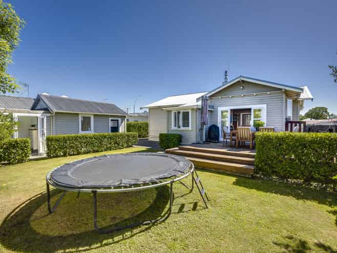 509 Saint Aubyn Street East, Hastings