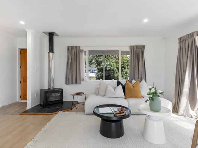 12B Rosier Road, Glen Eden