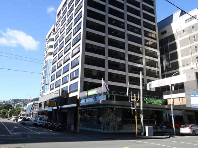 For Lease – Premium Half-Floor Office