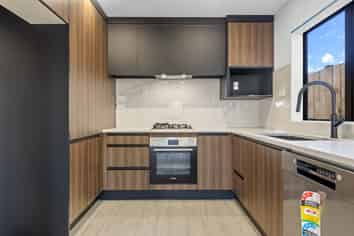 Lot 5/20 Beaumonts Way, Manurewa