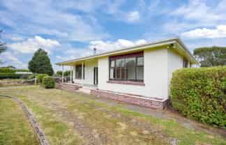 31 Watt Road, Otatara