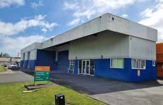 High profile workshop or warehouse