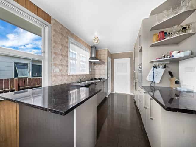 19A Garth Place, Manurewa